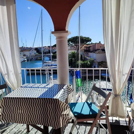 La Voile Blanche -port-grimaud Lux Διαμέρισμα Grimaud